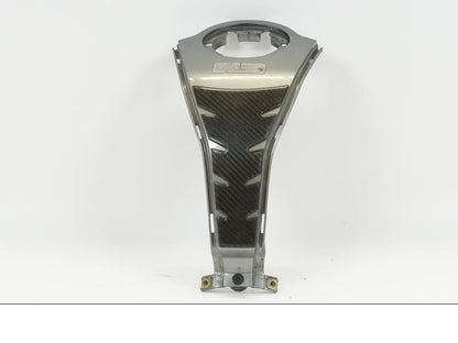 Framsidan på Bensintankskåpa från en BMW K 1200 S -2006 motorcykel.