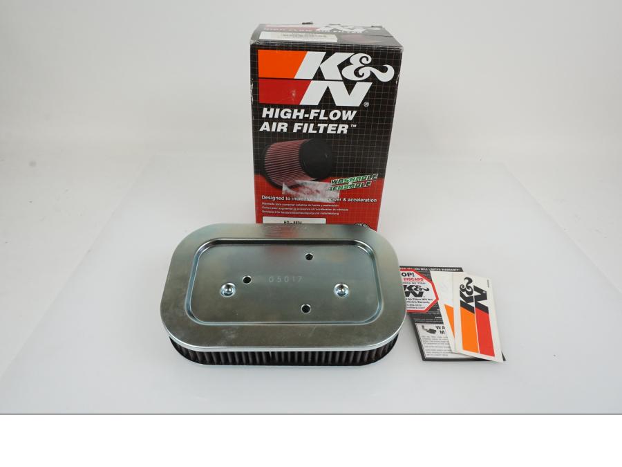 Framsidan på Luftfilter från en H-D Sportster 1000 "Ironhead" XLX -2013 motorcykel.