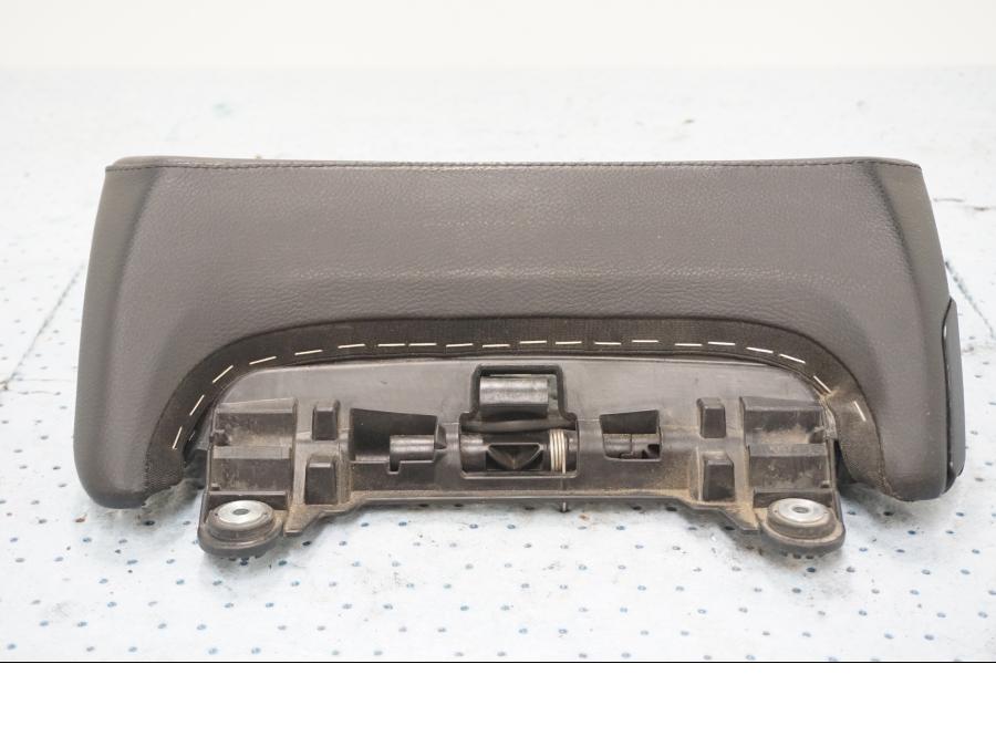 Framsidan på Sadel från en BMW R 1250 RT -2019 motorcykel.