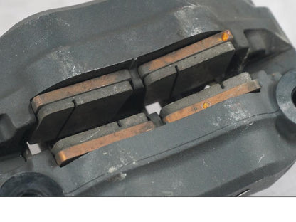 Extrabild3 på Bromsok från en Kawasaki GTR 1400 -2008 motorcykel.