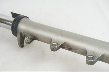 Höger sida på Gaffelben från en Yamaha XJ 900 S -1997 motorcykel.