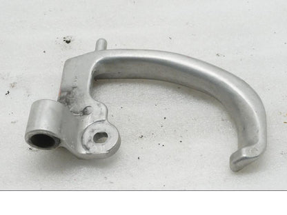 Baksidan på Passagerarhandtag från en Honda VFR 750 -1990 motorcykel.