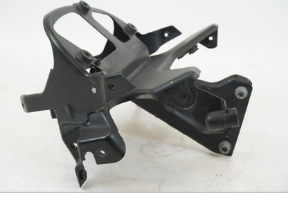 Extrabild2 på Toppkåpstag från en BMW F 650 CS -2003 motorcykel.