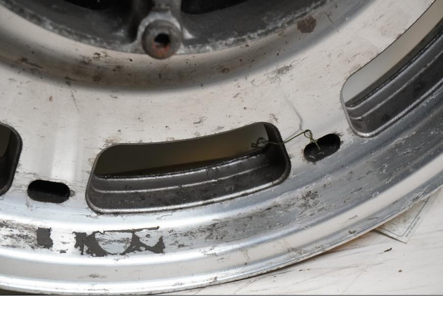 Extrabild5 på Fälg från en Honda GL 1500 -1998 motorcykel.