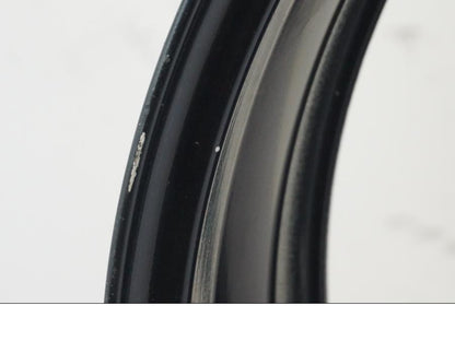 Extrabild6 på Fälg från en Suzuki GSX 1300 R -2010 motorcykel.