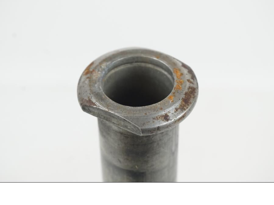 Vänster sida på Axel från en Suzuki GSX-R 1000 -2007 motorcykel.