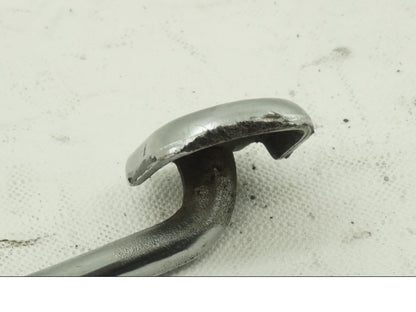 Vänster sida på Bromspedal från en Yamaha SR 400 -1982 motorcykel.