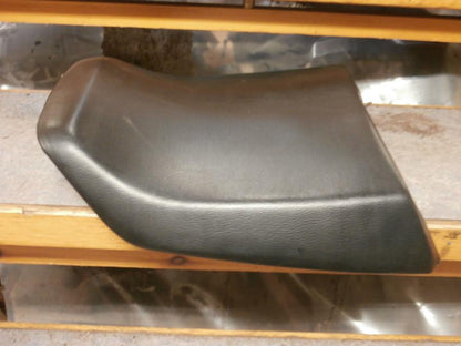 Framsidan på Sadel från en Suzuki GSX-R 1100 -1991 motorcykel.