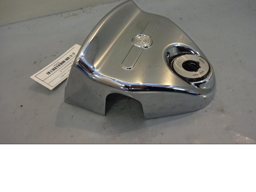 Höger sida på Strålkastarhus från en H-D Touring Road King Custom FLHRSI -2004 motorcykel.