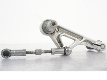 Vänster sida på Växelpedal från en BMW R 1250 GS -2019 motorcykel.