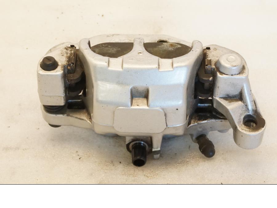 Höger sida på Bromsok från en Yamaha XV 535 -1999 motorcykel.