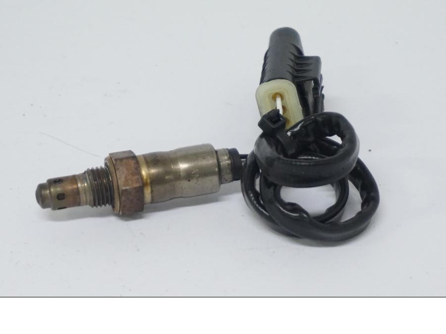 Framsidan på Lambdasond från en BMW R 1250 GS -2022 motorcykel.