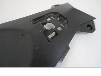 Extrabild3 på Undertail från en Kawasaki ER-6F -2016 motorcykel.