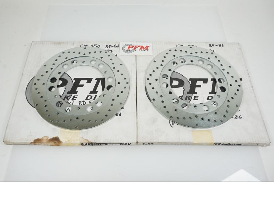 Framsidan på Bromsskiva från en Yamaha XJ 900 -1986 motorcykel.