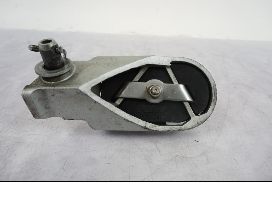 Höger sida på Fotpinne från en KTM 640 SM -2005 motorcykel.