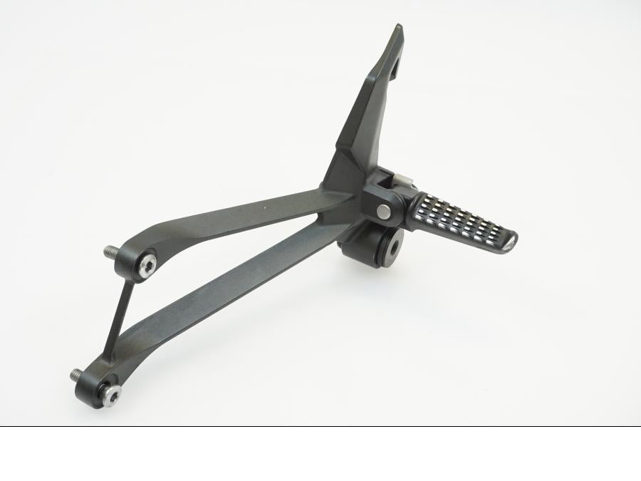 Snett uppifrån på Fotpinne från en Kawasaki Z 1000 -2014 motorcykel.