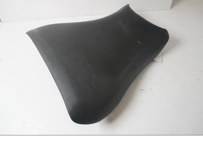 Baksidan på Sadel från en Kawasaki ZX-9R -1996 motorcykel.