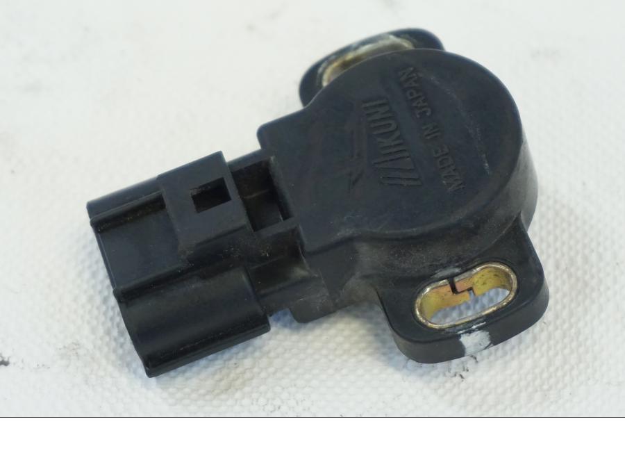 Framsidan på TPS från en Yamaha YZF R6 -2006 motorcykel.