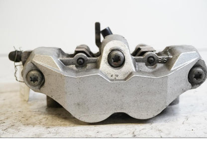 Baksidan på Bromsok från en Suzuki M 1800 -2007 motorcykel.