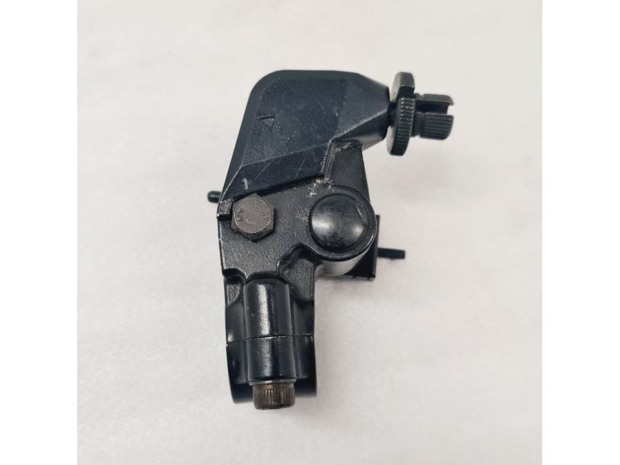 Framsidan på Kopplingsklo från en Kawasaki ZR-7 -2002 motorcykel.