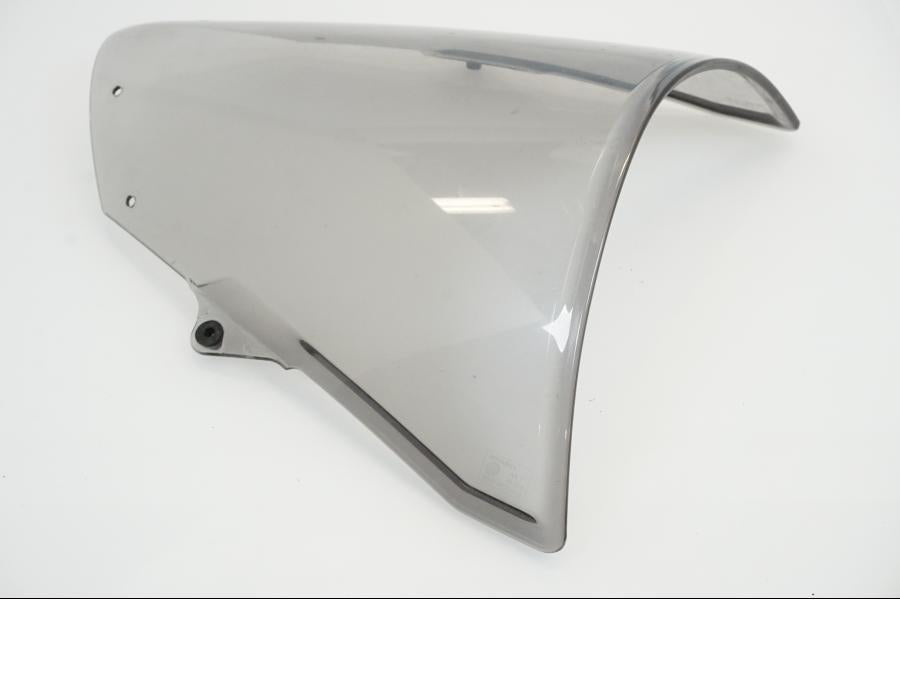 Höger sida på Vindruta från en Suzuki GSX 1300 R -2010 motorcykel.