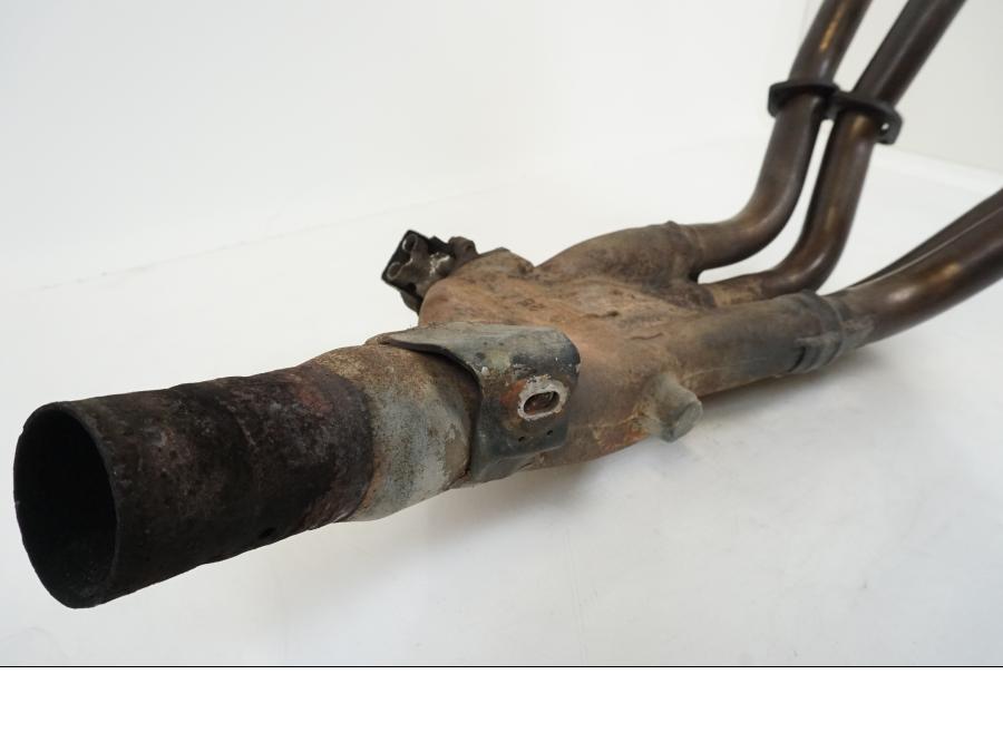 Extrabild1 på Grenrör från en Yamaha FZR 1000 -1990 motorcykel.