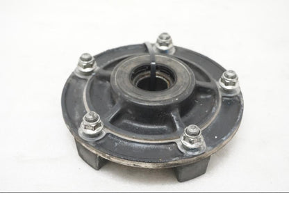 Framsidan på Drevfäste från en Suzuki GSX-R 1000 -2007 motorcykel.