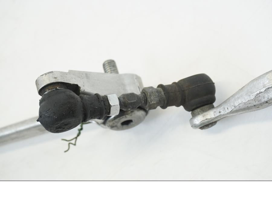 Höger sida på Växelpedal från en Honda XL 1000 V -1999 motorcykel.