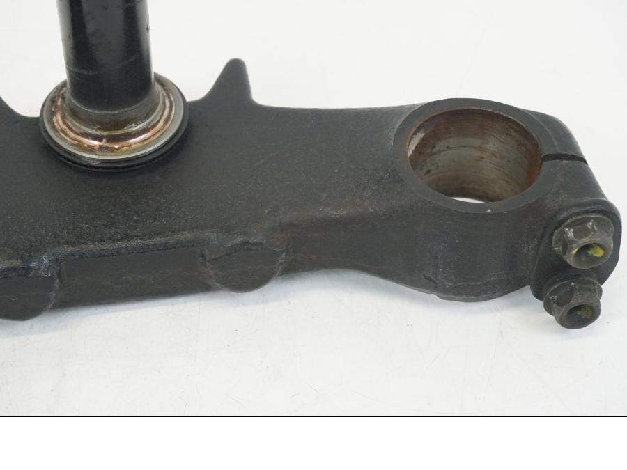 Höger sida på Gaffelkrona från en Honda NSR 125 -1991 motorcykel.