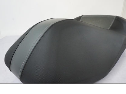 Extrabild1 på Sadel från en BMW C400X -2021 motorcykel.