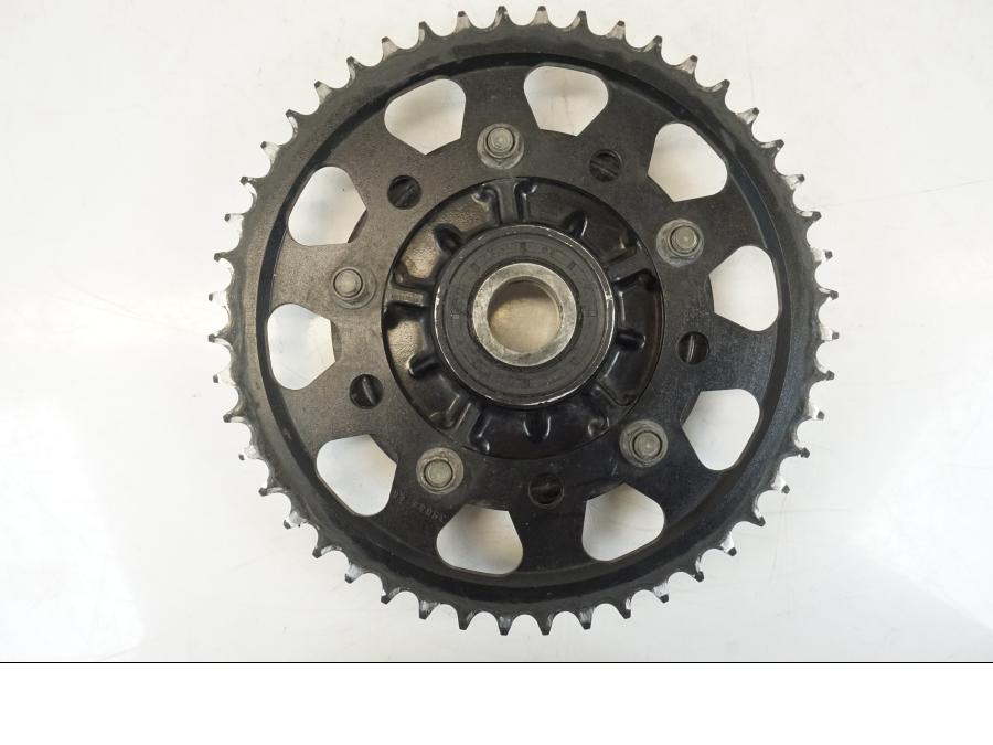 Framsidan på Drevfäste från en Yamaha YZF R6 -1999 motorcykel.