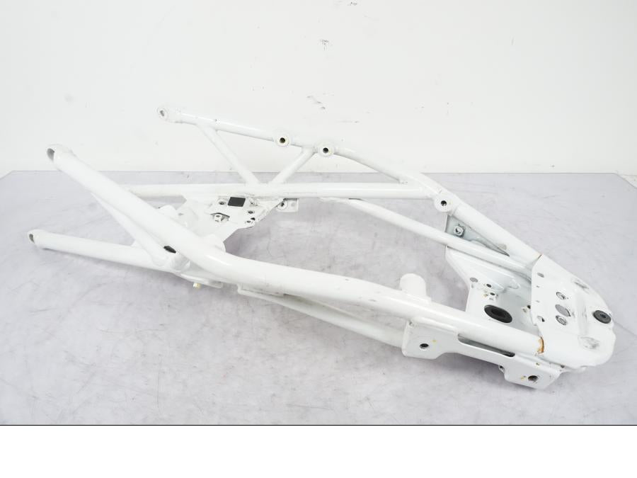 Framsidan på Bakram från en KTM 390 Duke -2018 motorcykel.