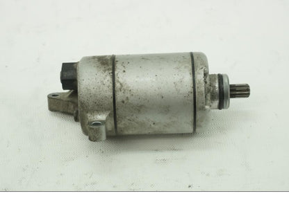 Framsidan på Startmotor från en Honda VFR 1200 -2012 motorcykel.