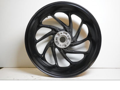 Extrabild1 på Fälg från en BMW F 800 S -2009 motorcykel.