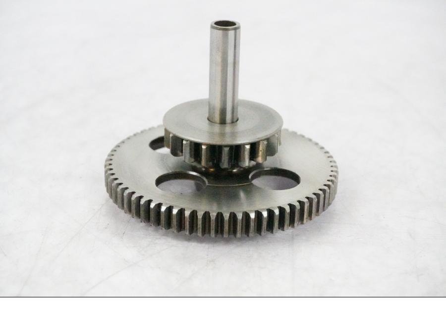 Baksidan på Startkopplingsdrev från en BMW K 1200 S -2005 motorcykel.