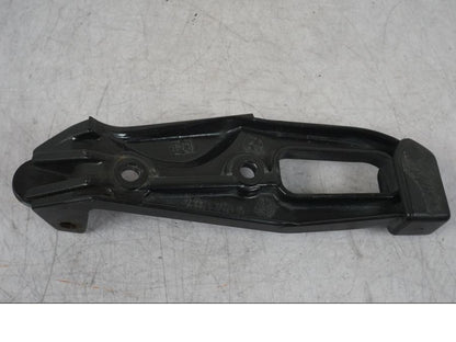 Vänster sida på Fotpinnefäste från en BMW R 1100 GS -1998 motorcykel.