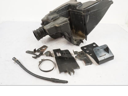 Framsidan på Luftburk från en Kawasaki KL 650A -1987 motorcykel.