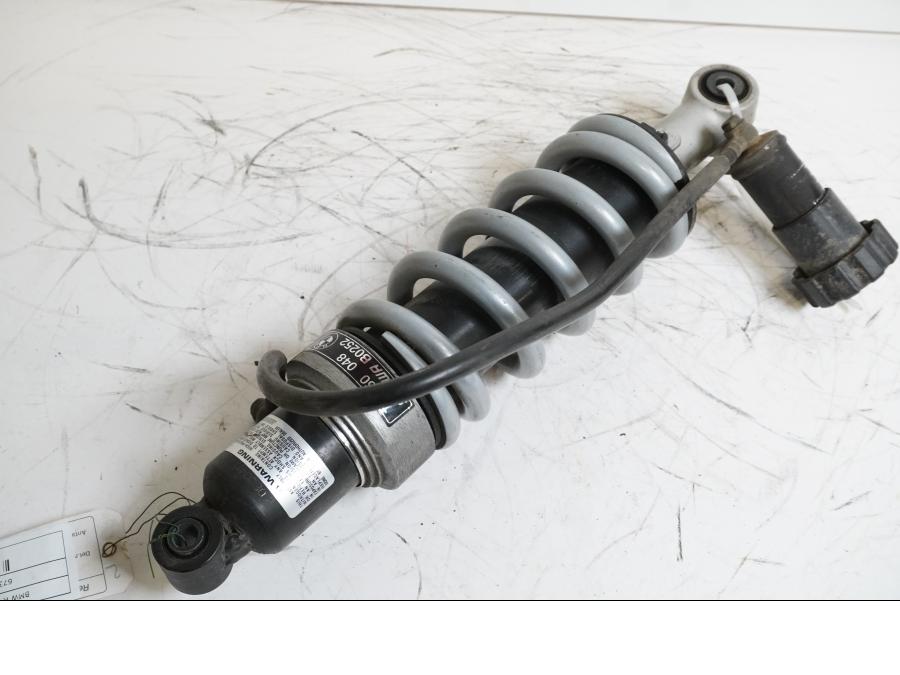 Framsidan på Stötdämpare från en BMW R 850 R -1995 motorcykel.