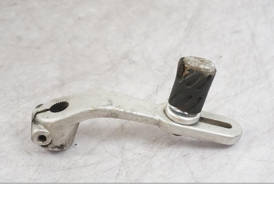 Höger sida på Växelpedal från en Buell 1125 R -2008 motorcykel.