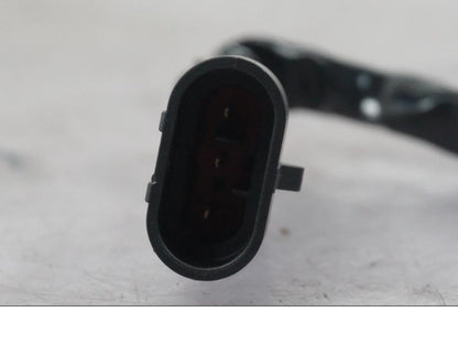 Snett uppifrån på Sidostödsbrytare från en Ducati Multistrada V4 -2024 motorcykel.