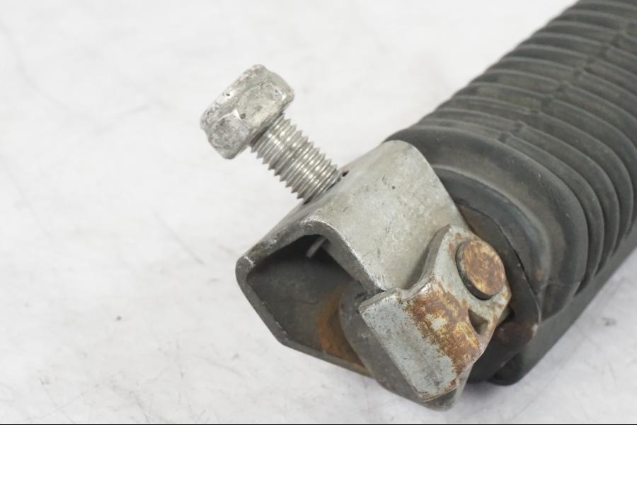 Höger sida på Fotpinne från en BMW K 1100 LT -1999 motorcykel.