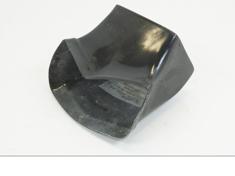 Baksidan på Luftintag från en Yamaha YZF 1000 R1 -2015 motorcykel.