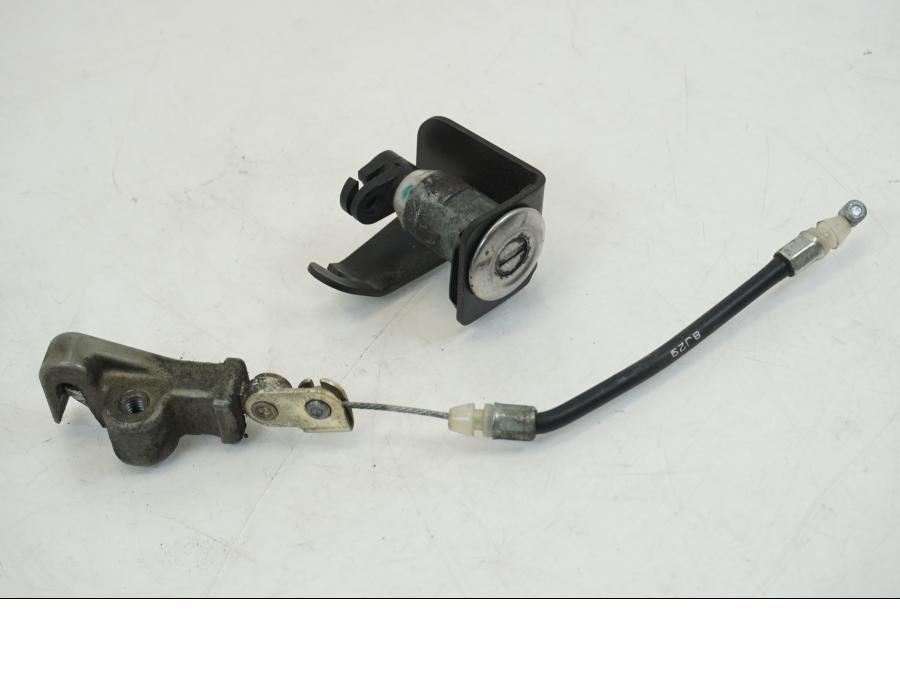 Extrabild5 på Låssats från en Honda XL 1000 V -1999 motorcykel.