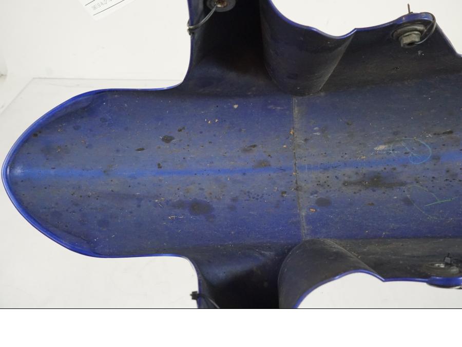 Extrabild6 på Framskärm från en Yamaha YZF 1000 R1 -2007 motorcykel.