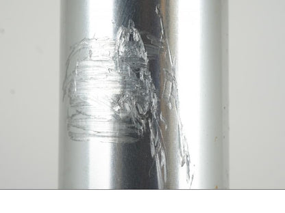 Extrabild1 på <p>Gaffelben höger till R 1200 RT 2011.</p>

<p>Skrapmärken, repor och mindre jack finns se bilder.</p> motorcykel.