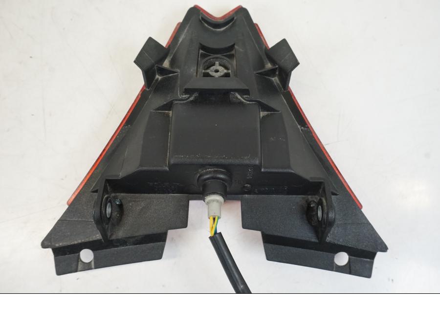 Extrabild1 på Baklampa från en Aprilia Tuono V4R -2011 motorcykel.