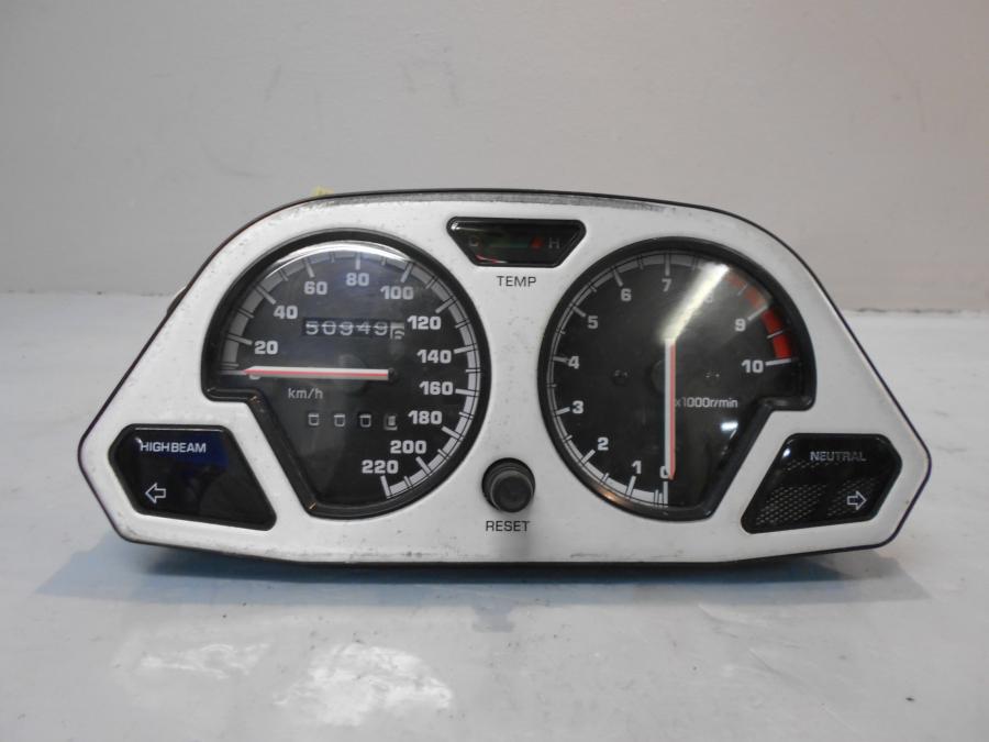 Framsidan på Instrumentpanel från en Yamaha XTZ 750 -1994 motorcykel.