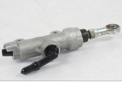 Snett uppifrån på Bromshuvudcylinder från en Kawasaki ZX-6R -2005 motorcykel.