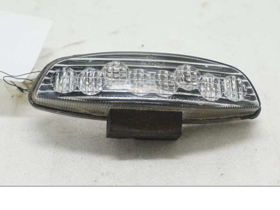 Framsidan på Baklampa från en Yamaha YZF-R 125 -2008 motorcykel.