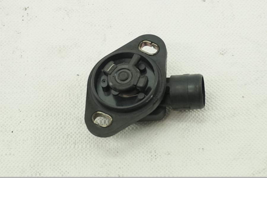 Baksidan på TPS från en Kawasaki VN 1500 Classic Tourer -2001 motorcykel.